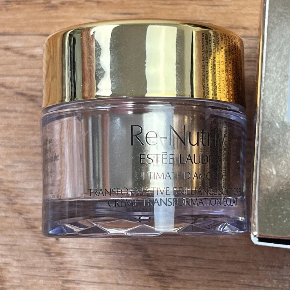 Estee Lauder Re-Nutriv Ultimate Diamond Transformative Brilliance Soft Creme 7ml - Picture 6 of 6